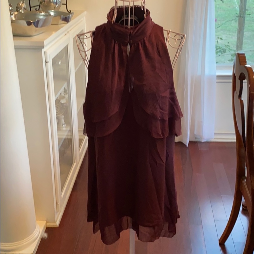 Whitehouse black market maroon shirt NWT